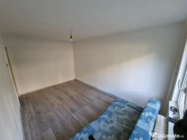 P.F apartament 3 camere,2 bai decomandat,65m 0% comision,Manastur