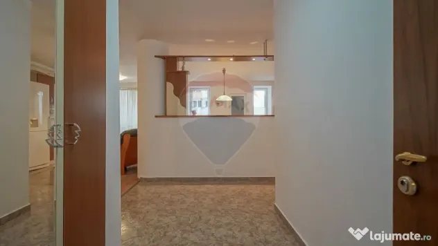 Comision 0%! Apartament cu 3 camere, blocurile cu stalp Onix