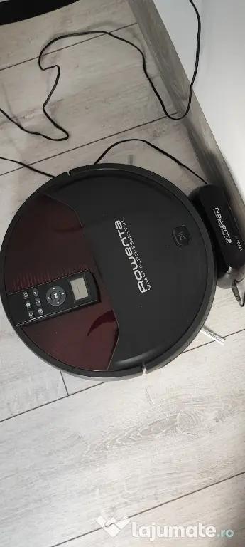 Aspirator robot