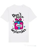 Tricou STANLEY STELLA barbat Dont open until September Alb