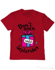 Tricou ADLER copil Dont open until September Rosu