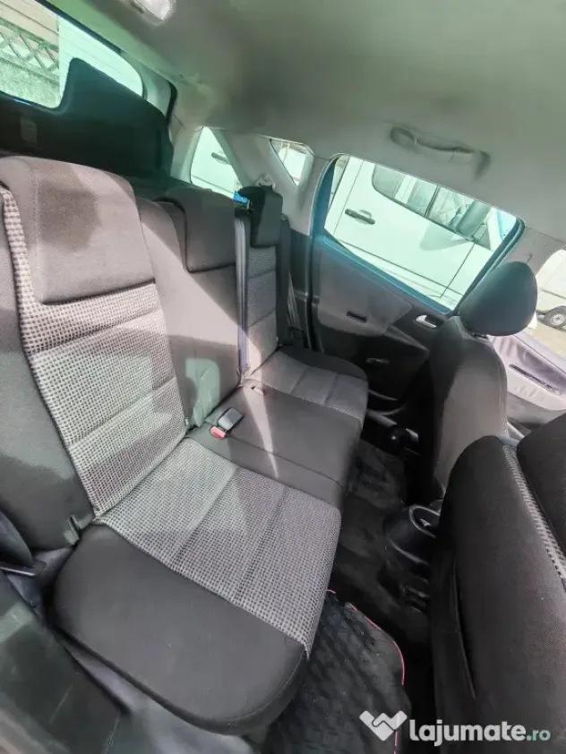 Peugeot 207 SW - An 2011 - Euro 5 - 1.6 hDi -