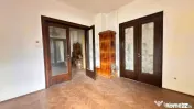 Apartament 4 camere in vila I Piata Alba Iulia