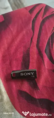 Stick usb 2.0 sony 1tb 