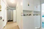 Apartament cu 2 camere de vânzare în Bragadiru, curte p... 