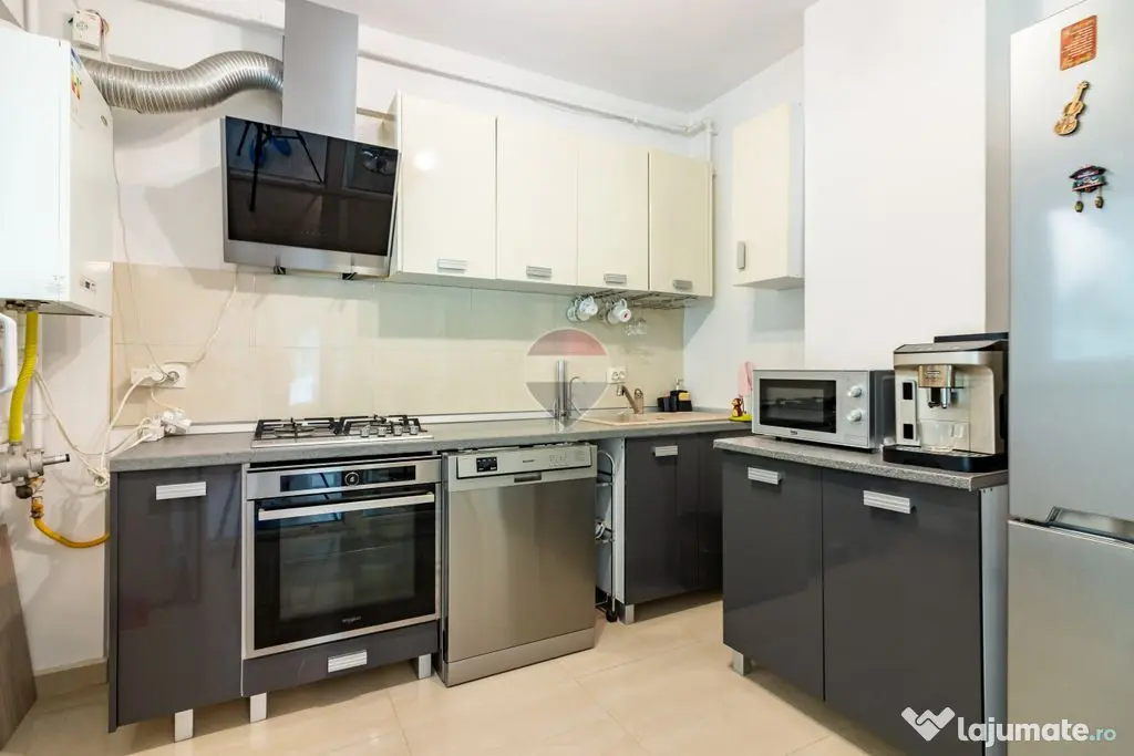Apartament cu 2 camere de vânzare în Bragadiru, curte p...