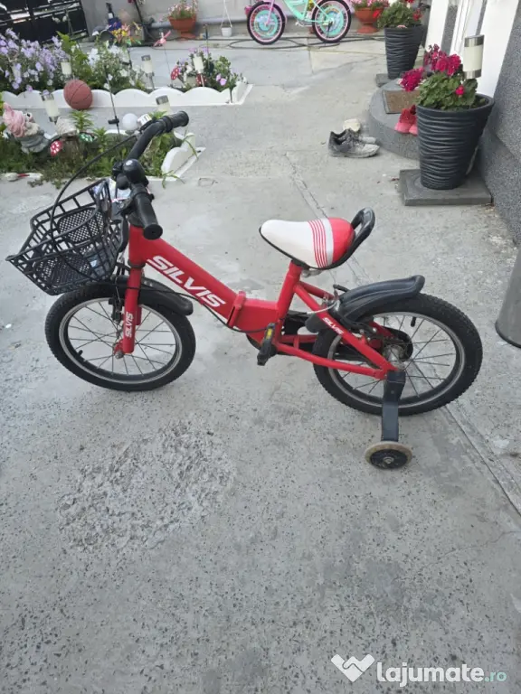 bicicleta de mărimea 16 la roti