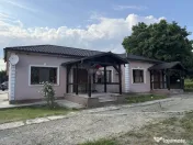 Casă cu teren Bolotesti 