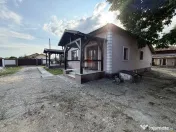 Casă cu teren Bolotesti 