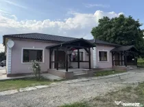Casă cu teren Bolotesti