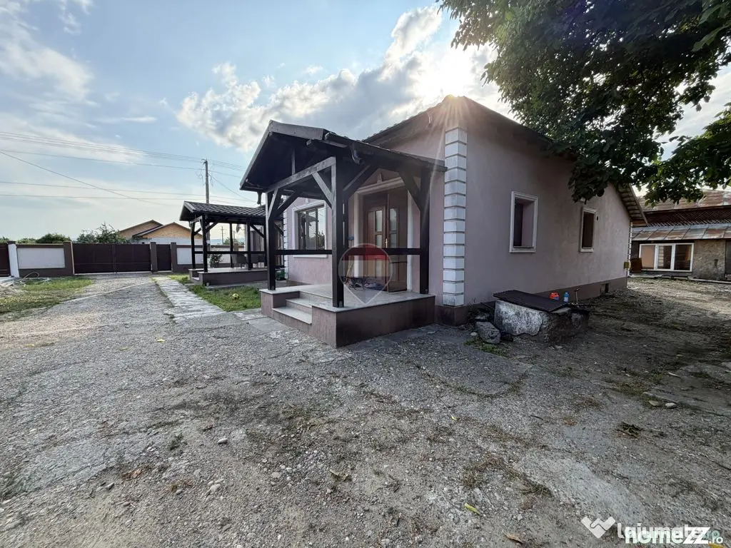 Casă cu teren Bolotesti - Bolotesti (Vrancea)