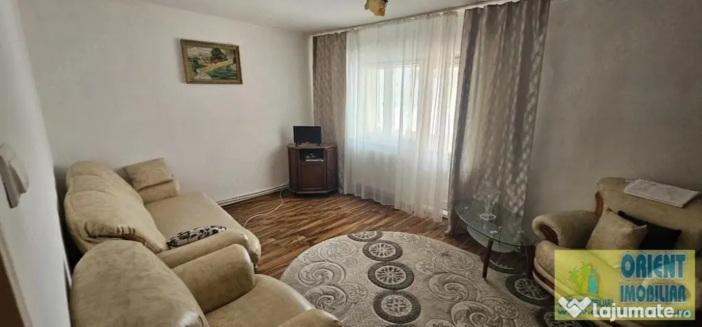Poarta 6, de vanzare apartament 2 camere, gaze, mobilat