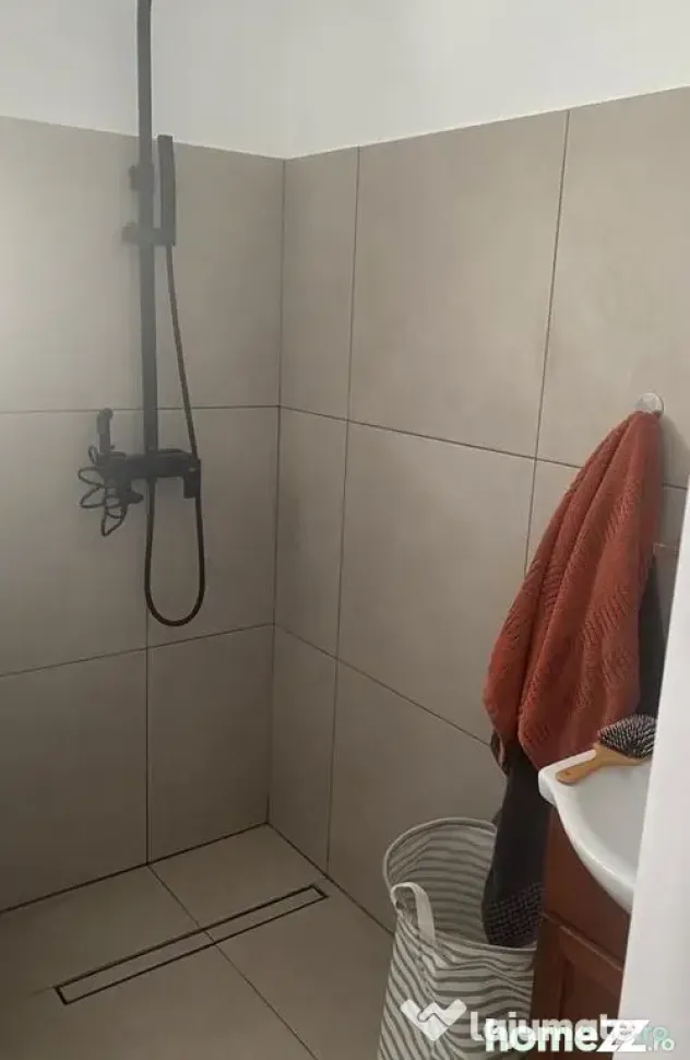 Vila4cam2bai+parcare,mob-util complet/semicentral Popesti...