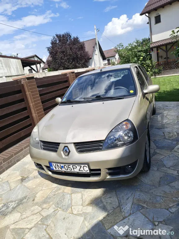 De vanzare Clio Symbol, benzina, 114300 Km