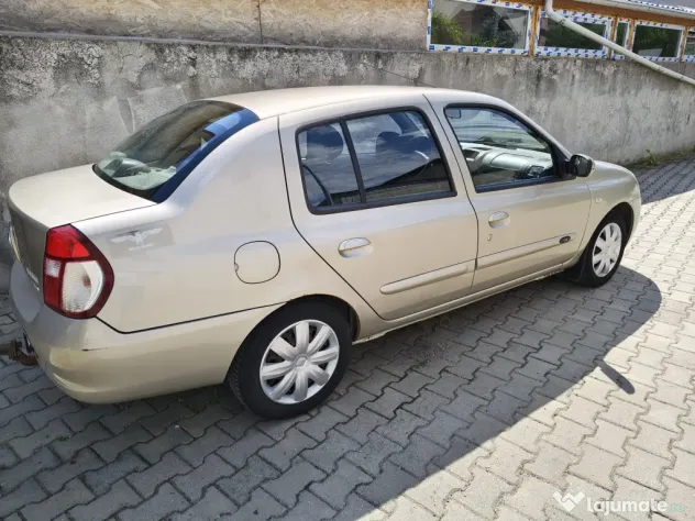 De vanzare Clio Symbol, benzina, 114300 Km