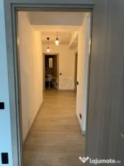 3 camere Vitan decomandat, centrală, parcare, et. 2, an 202