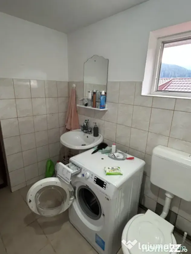 Casă P+M, 120 mp, utilată, zona Poiana Țapului - Busteni (Prahova)
