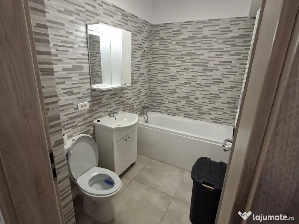 Berceni metrou biruintei studio cu parcare