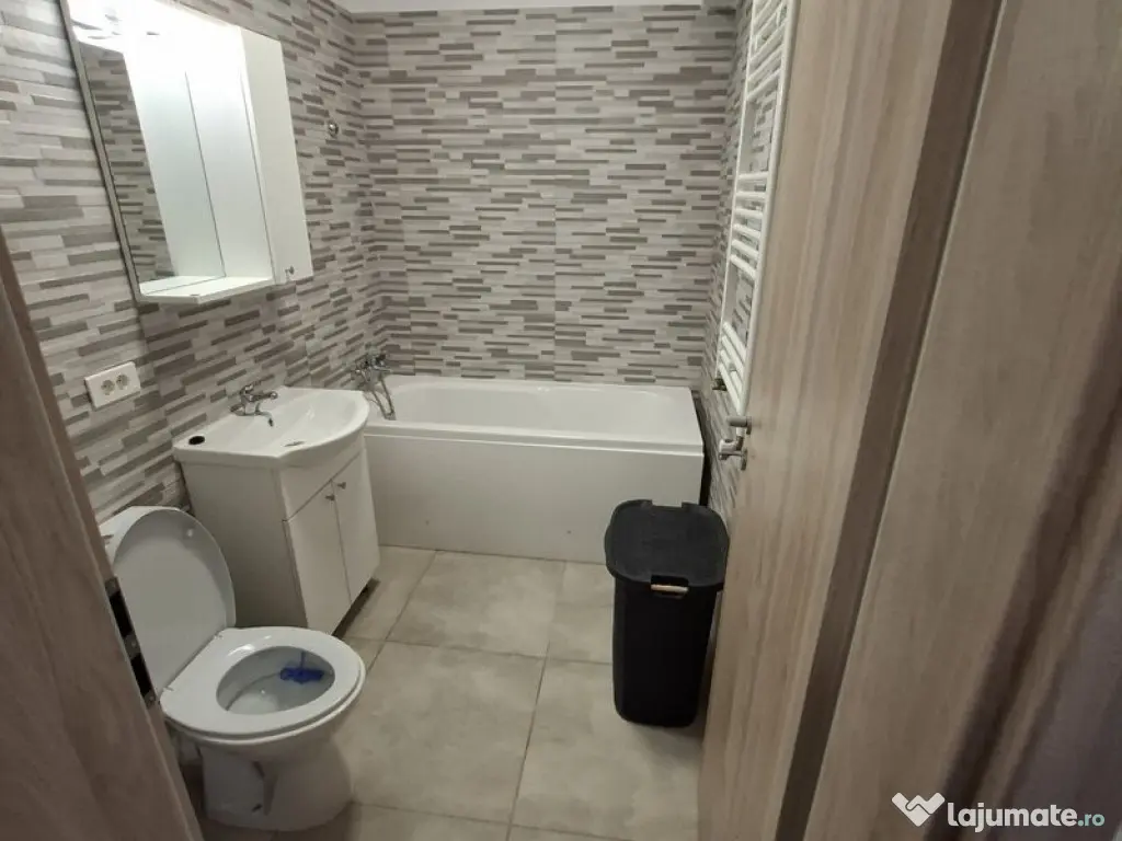 Berceni metrou biruintei studio cu parcare