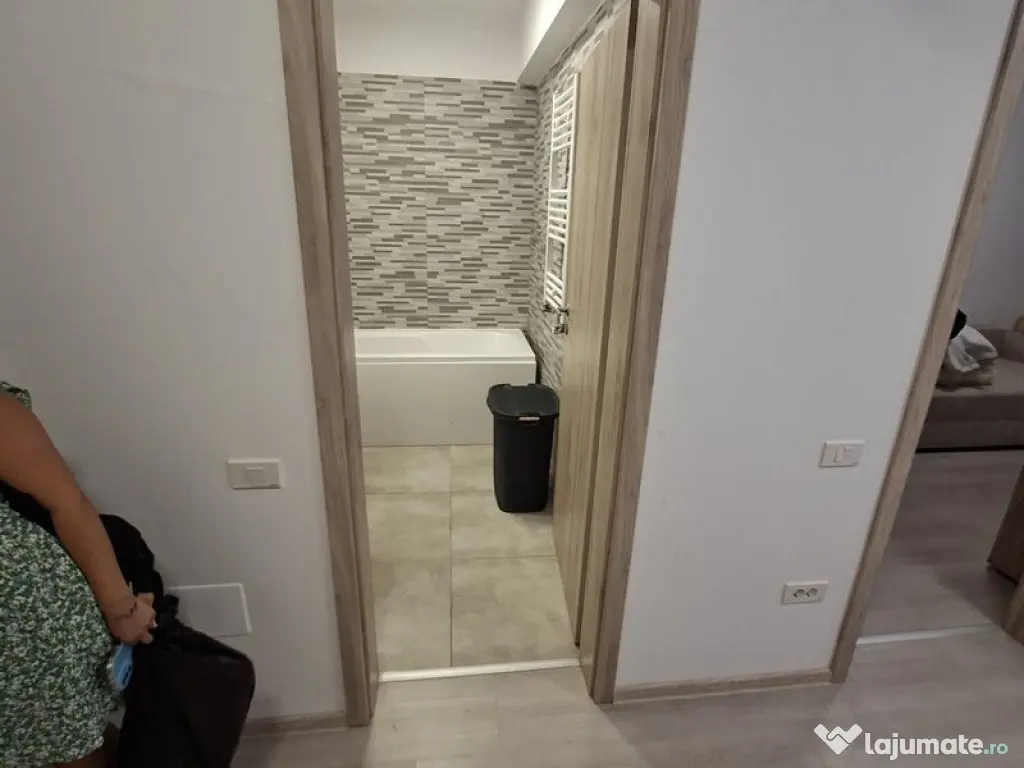 Berceni metrou biruintei studio cu parcare
