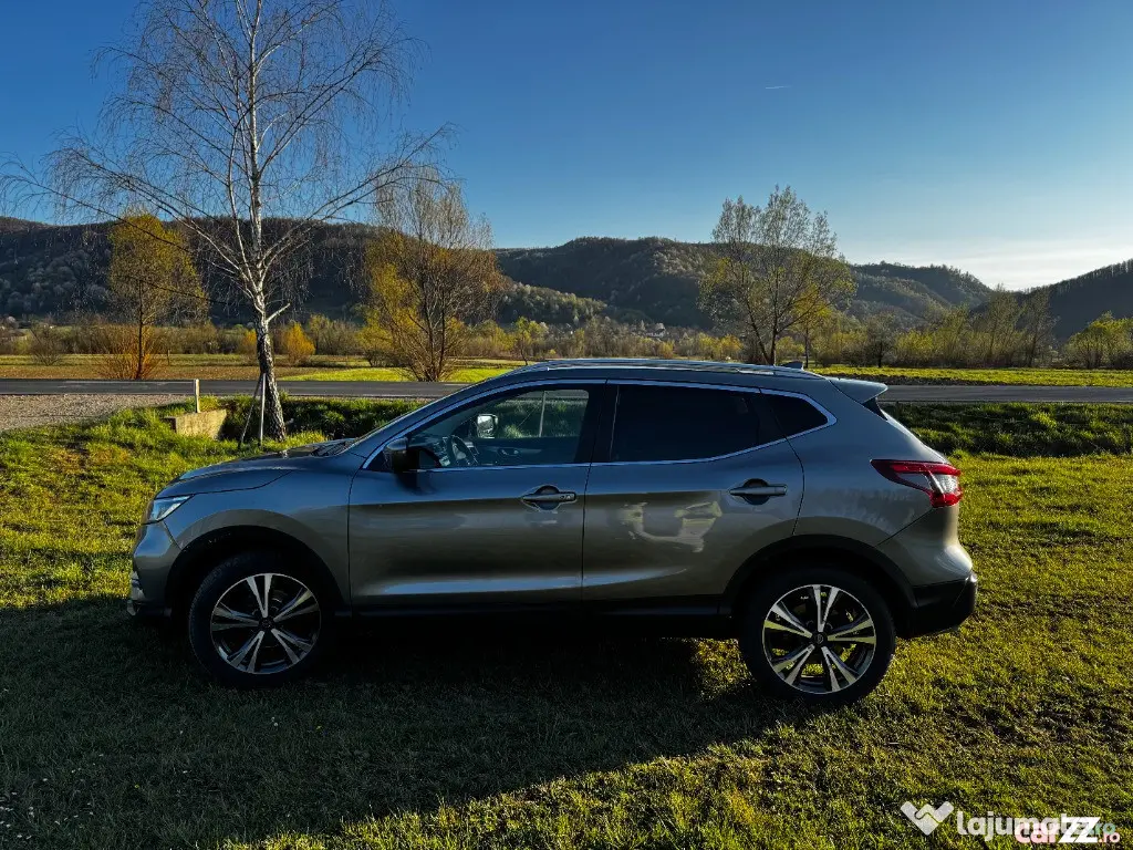 Nissan Qashqai 1.6 DCI Start/Stop X-TRONIC N-Connecta