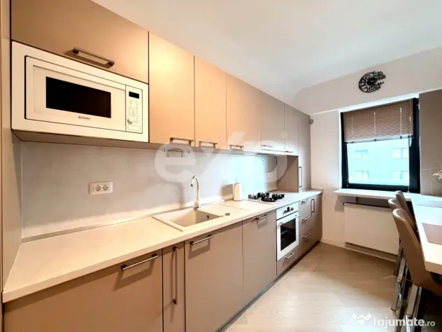 Studio premium 41,9 mp | balcon | Cortina North
