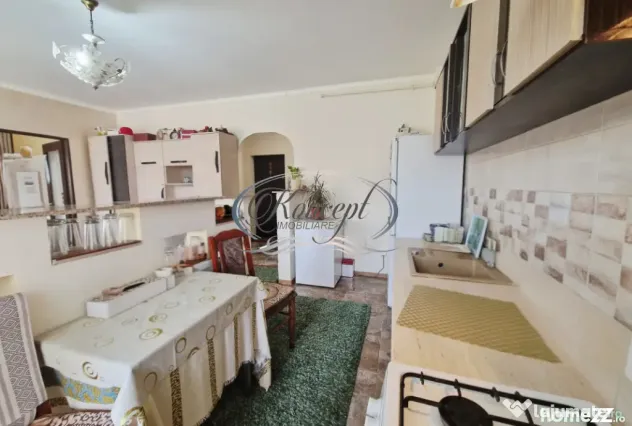 Apartament mobilat cu garaj, str. Cetatii, Floresti - Floresti (Cluj)