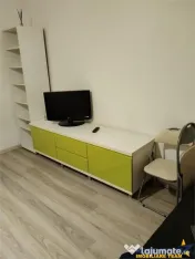 Garsoniera in vila, baie si bucatarie proprie, acces aproape 