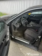 Mercedes-Benz C220 CDI euro 5 Navi, Xenon, Senzori, 2010