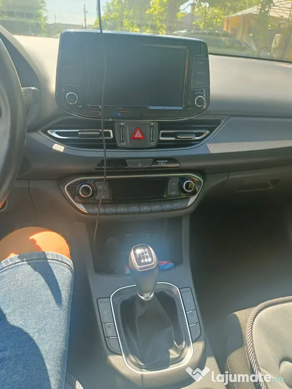 HYUNDAI i30 1.5 DPI — 2022