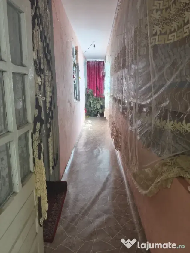 Casa de vânzare!