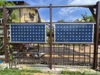 Sistem fotovoltaic complet – 2 panouri solare + invertor MPPT + acumulator. 