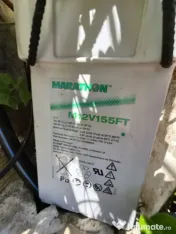 Sistem fotovoltaic complet – 2 panouri solare + invertor MPPT + acumulator. 