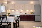 Apartament trei camere, decomandat, etaj2, Maurer Tractorul,