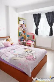 Apartament trei camere, decomandat, etaj2, Maurer Tractorul,