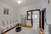 UNIRII – TRAIAN, 3 CAMERE 80MP, CURTE PROPRIE 25 MP, PET F 