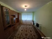 Apartament 3 camere decomandat cu garaj, loc de parcare, bal 