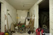 Teren 2240 mp intravilan + casa batraneasca Hintesti-Basa...