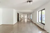 Clădire versatilă de închiriat în zona Teilor 