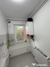 Apartament 3 camere, Semidecomandat, Zona Tomis Nord 