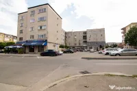 Vnd apartament 4 camere, 90 m², Zona 1, Str. Independenței, 2 băi 