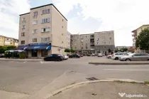Vnd apartament 4 camere, 90 m², Zona 1, Str. Independenței, 2 băi