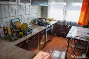 Apartament 3 camere zona Spitalul Judetean 
