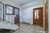 De închiriat – Spațiu comercial 100 mp, la stradă pr... 
