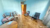 Apartament 3 camere decomandat, Central, Etaj 2, Bloc 1986, 