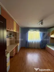 Casa individuala cu etaj, 10 ari teren, 207 mp utili, Plopen 