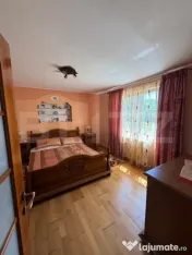 Casa individuala cu etaj, 10 ari teren, 207 mp utili, Plopen 