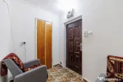 Apartament 2 camere, etaj 3, zonă excelentă, Trivale ??... 