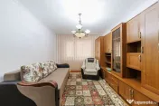 Apartament 2 camere, etaj 3, zonă excelentă, Trivale ??... 