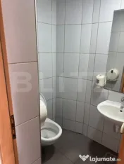 Spațiu comercial de închiriat în Gherla , curte privată, 